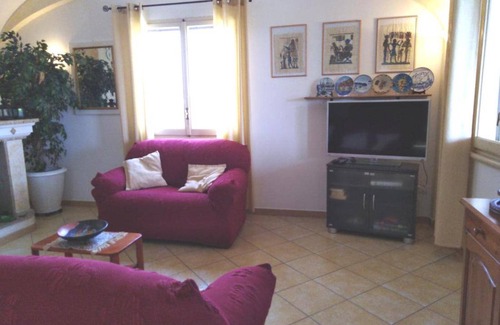 Orosei House | 150 m² House ∙ 2 bedrooms ∙ 5 guests