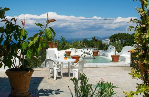 Casamicciola Terme Villa | 150 m² Villa ∙ 4 bedrooms ∙ 12 guests