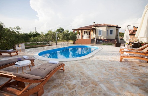 Visocane Villa | 150 m² Villa ∙ 3 bedrooms ∙ 6 guests