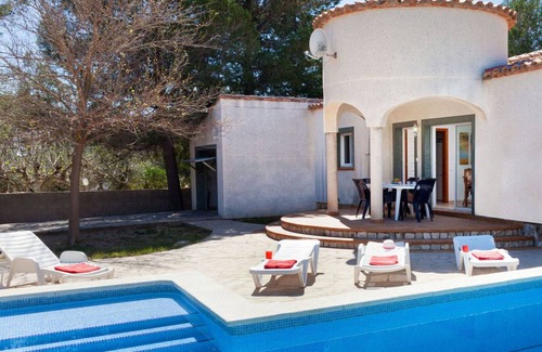 Les Tres Cales Villa | 150 m² Villa ∙ 4 bedrooms ∙ 10 guests
