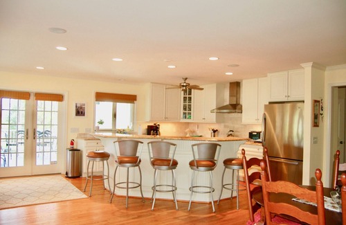 Lewes House | 150 STEPS TO BEACH! CLASSY MULTI-FAMILY - LEWES & CLARK BEACH HOUSE