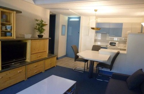 Flaine Apartment | 150m from ski slopes, 4th floor, view ski slopes, tv, 43m², Flaine