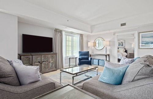 Reunion Condo | 154 m² Condo ∙ 2 bedrooms ∙ 6 guests