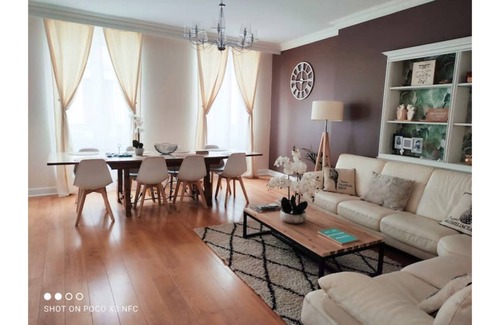 Valence Apartment | 156 m2, 4sdb 2 Parkings 4 Chambres Hypercentre