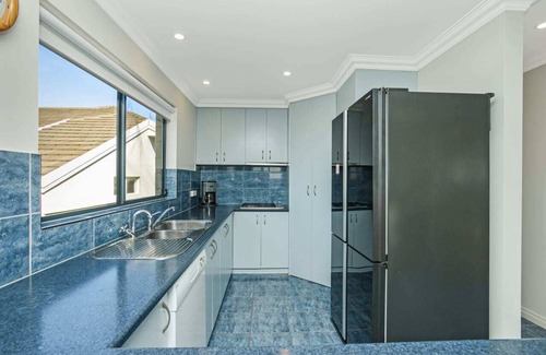 Hayborough House | 15A Elliot - Wi-Fi - Close to Beach