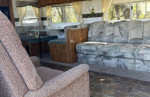 Stokes Bay House | #16 Comfy Camping with a waterview
