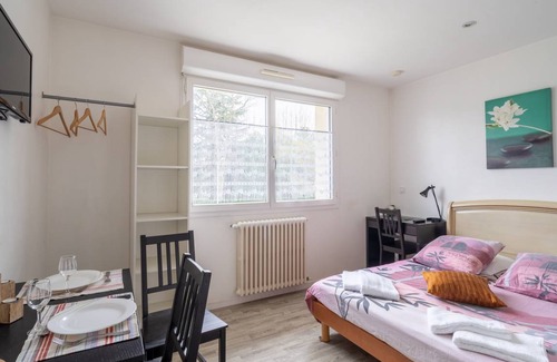 Pessac Apartment | 16 m² Apartment ∙ 2 guests