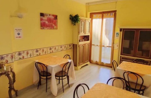Vanchiglia Hotel | 16 m² Hotel ∙ 7 guests