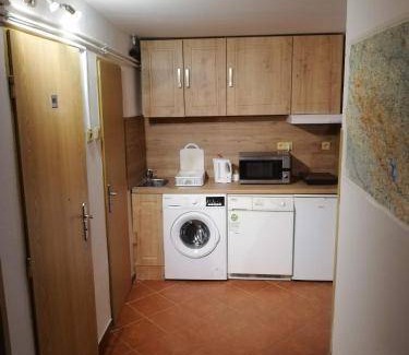 Zelezna Ruda Cabin | 16 m² Lodge ∙ 4 guests