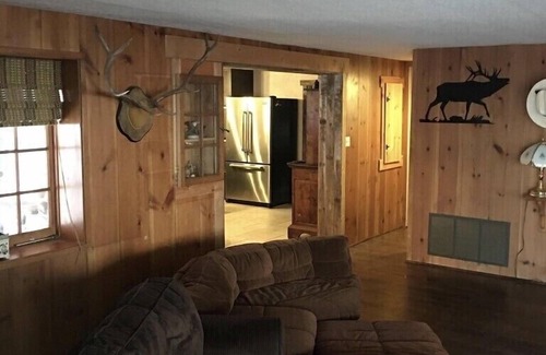 White Bird House | 160 acre hunting and fishing lodge or private retreat.