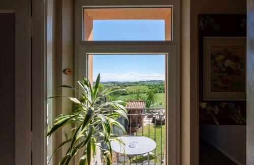 San Damiano dʼAsti Other | 160 m² Accommodation ∙ 4 bedrooms ∙ 10 guests