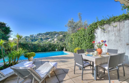 Mougins Apartment | 160 m² Apartment ∙ 2 bedrooms ∙ 4 guests