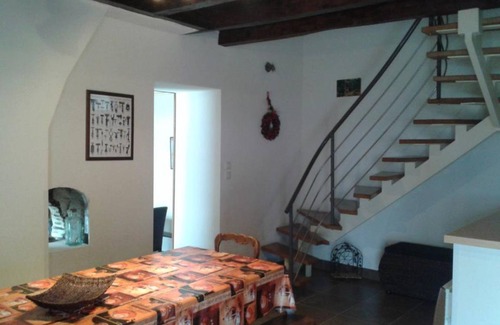Chirat-l'Eglise Cottage | 160 m² Cabin ∙ 4 bedrooms ∙ 10 guests