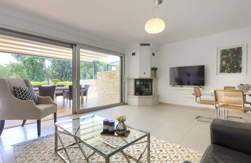 Krizine House | 160 m² House ∙ 3 bedrooms ∙ 6 guests