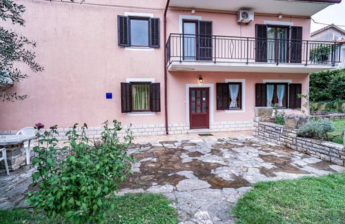 Valica House | 160 m² House ∙ 3 bedrooms ∙ 6 guests