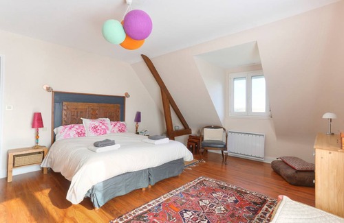 Lehon House | 160 m² House ∙ 4 bedrooms ∙ 6 guests