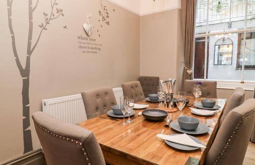 West Looe House | 160 m² House ∙ 5 bedrooms ∙ 8 guests