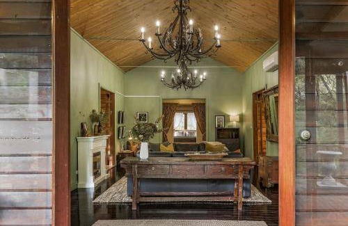 Burnside Villa | 160 m² Villa ∙ 1 bedroom ∙ 2 guests