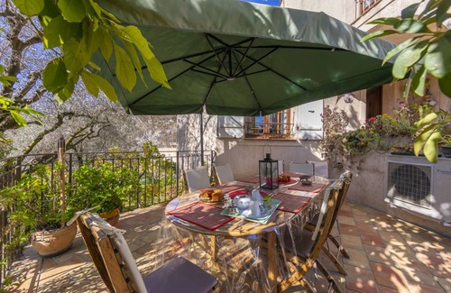 Vence Villa | 160 m² Villa ∙ 3 bedrooms ∙ 6 guests