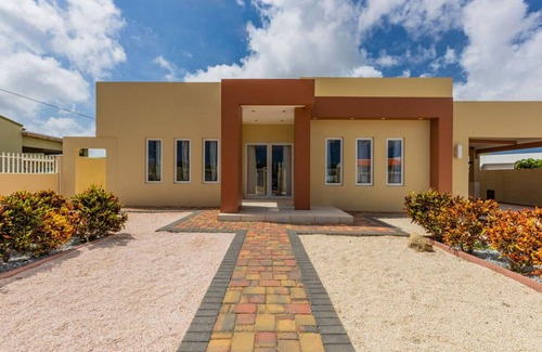 Paradera Villa | 160 m² Villa ∙ 4 bedrooms ∙ 10 guests