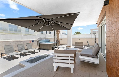 Puerto Marino Villa | 160 m² Villa ∙ 6 bedrooms ∙ 13 guests