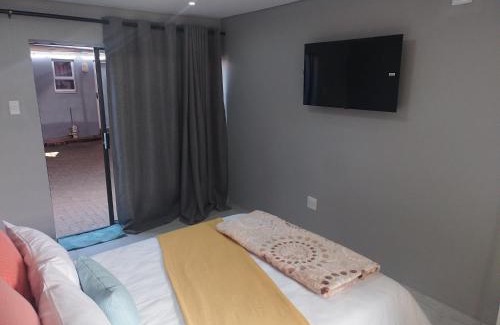 Goodwood House | 160 On Townsend Guesthouse
