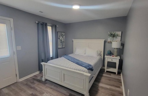 Monroe House | 160 Overbrook 3 bedroom home with privately fenced yard and hot tub