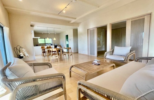 Yoron Cottage | 161 m² Cabin ∙ 3 bedrooms ∙ 10 guests