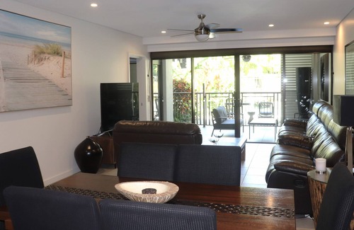 Craiglie Apartment | 169 is Magnificent Swim Out 5 stars apartment in a luxury resort in Port Douglas