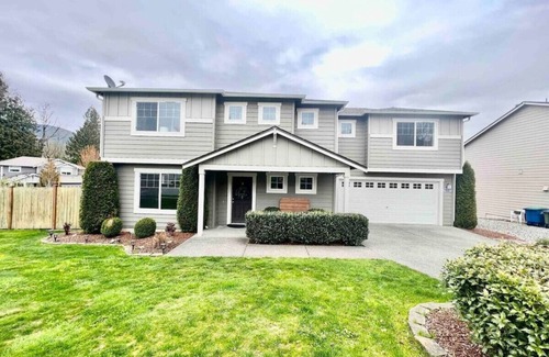 Sedro-Woolley House | 169) Most comfortable beds in Sedro-Woolley!