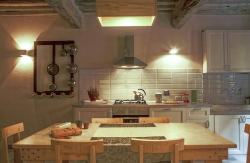 San Quirico d'Orcia Apartment | 16th century apartment built to accommodate travelers - now a place to relax