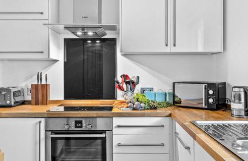 Torcross House | 17 At The Beach, Torcross