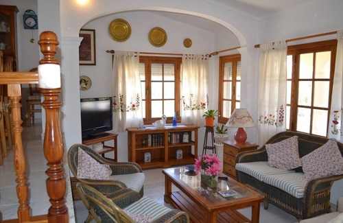 Cala Anguila-Cala Mendia House | 170 m² House ∙ 3 bedrooms ∙ 7 guests