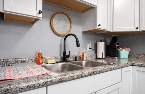Trenton Apartment | 17 S First - Unit 6 · 17 s first street unit 6