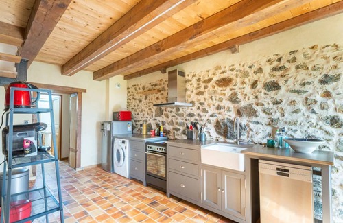 Pleboulle House | 170 m² House ∙ 3 bedrooms ∙ 8 guests