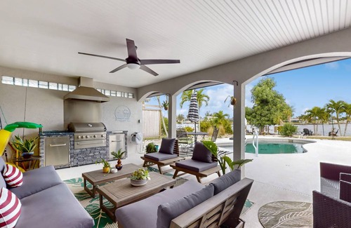 Port Charlotte House | 170 m² House ∙ 3 bedrooms ∙ 6 guests
