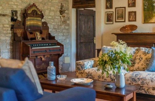 Acqualagna Villa | 170 m² Villa ∙ 3 bedrooms ∙ 10 guests