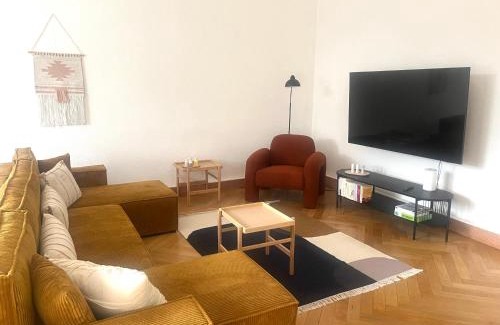 Frankfurt an der Oder Apartment | 170qm 3 Schlafzimmer 2 Parkplätze 2 Bäder