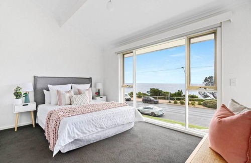 Mornington House | 176 m² House ∙ 3 bedrooms ∙ 7 guests