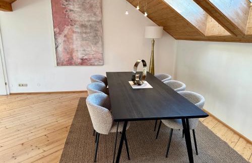 Mondsee Apartment | 17er Apartment mit Sauna und privater Garage
