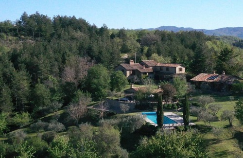Citta di Castello Villa | 17th Century villa with six beds and baths, pool & complete privacy