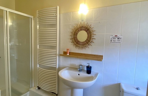 Laure-Minervois Bed & Breakfast | 18 kms from cité de Carcassonne cosy bed & breakfast spa wifi
