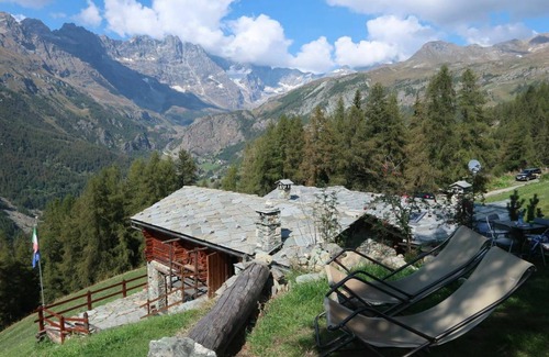 Valtournenche Apartment | 18 m² Apartment ∙ 1 bedroom ∙ 2 guests