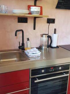 Hoofddorp Apartment | 18 m² Apartment ∙ 1 bedroom ∙ 2 guests