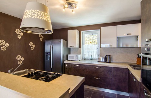 Zagorje House | 180 m² Apartment ∙ 4 bedrooms ∙ 9 guests