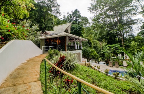Tres Rios House | 180 m² Bungalow ∙ 3 bedrooms ∙ 6 guests