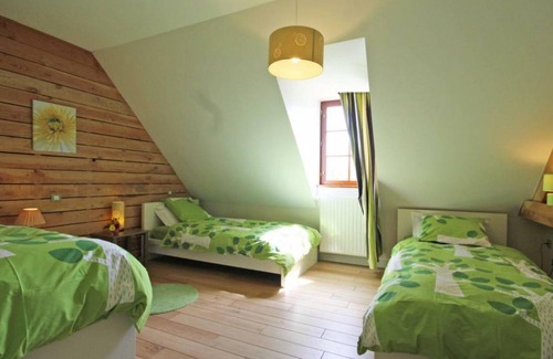 Juvigny-sous-Andaine Cottage | 180 m² Cabin ∙ 5 bedrooms ∙ 12 guests