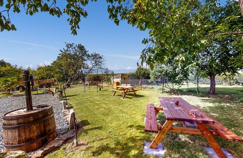 Neuilly-le-Vendin House | 180 m² House ∙ 6 bedrooms ∙ 12 guests