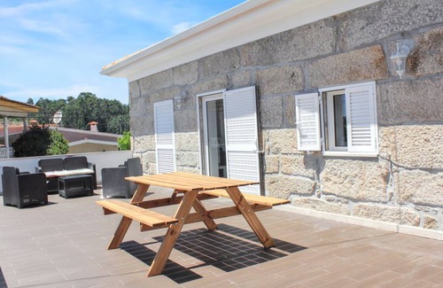Vila Nova de Famalicao House | 180 m² House ∙ 2 bedrooms ∙ 4 guests