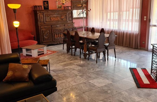 Massiac House | 180 m² House ∙ 5 bedrooms ∙ 22 guests